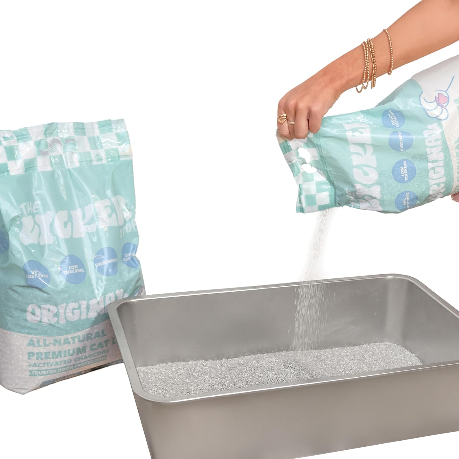 CLR2000B-SET3 Unscented Premium Clumping Bentonite Clay Cat Litter w/Activated Charcoal, Natural Odor Control, 99% Dust-Free, 9.37 LBS (Set of 3) - Happypetzone.online - Image 4