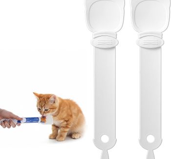 cat treats for bonding