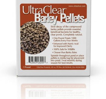 fish food floating pellets